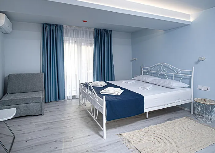 Maison d'hôtes Rhea / рея 3*